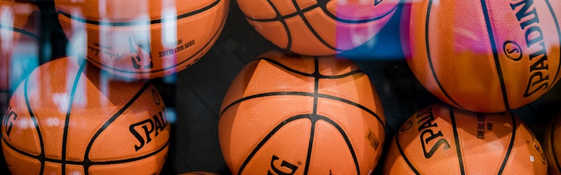 世界杯球队与球员数据分析 - 显示球星照片与数据统计图表